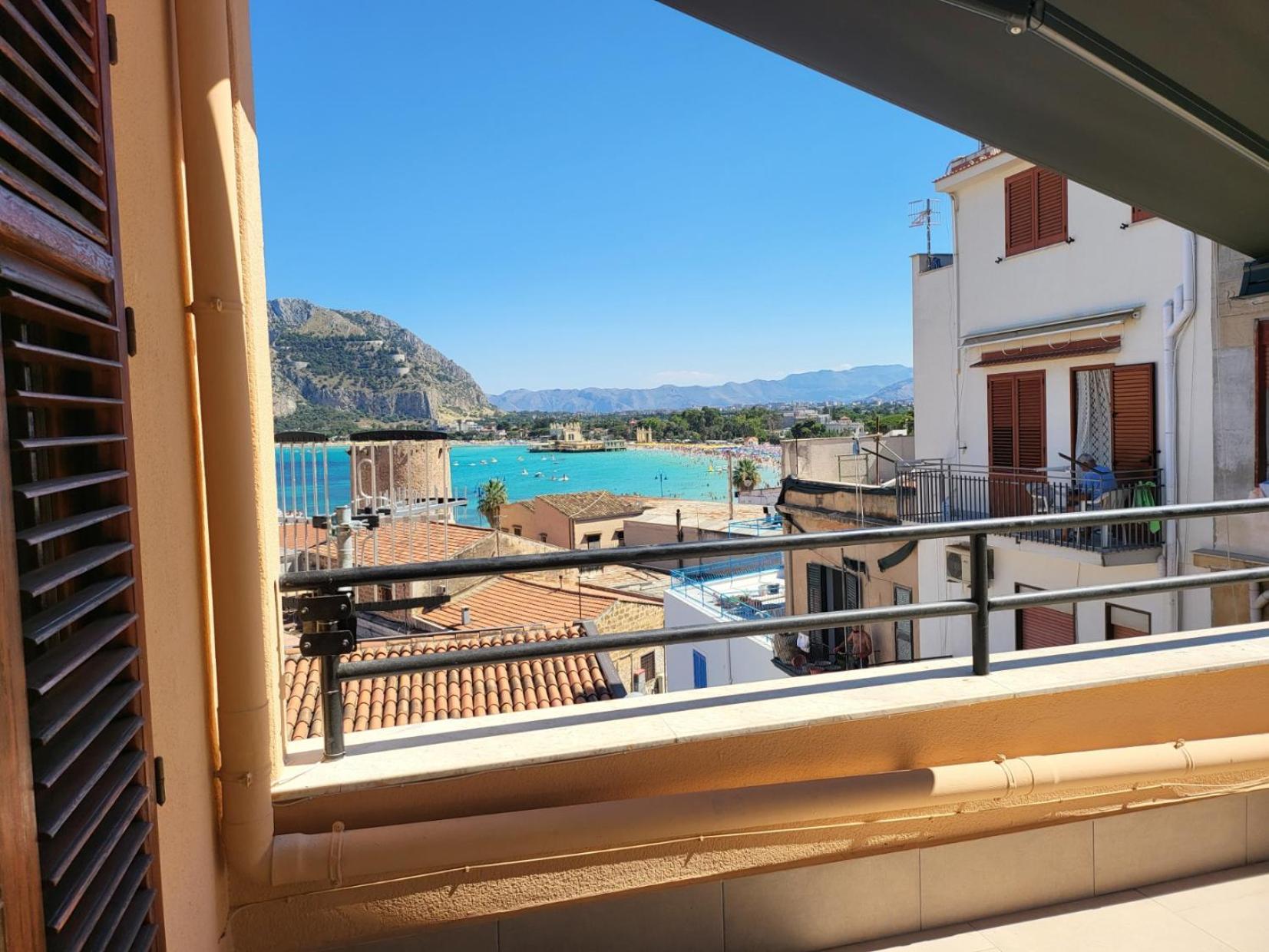 Le Di Sole Apartment Mondello